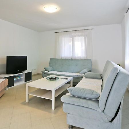 Apartman Dani Zara Esterno foto
