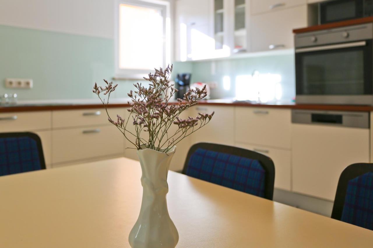 Apartman Dani Zara Esterno foto