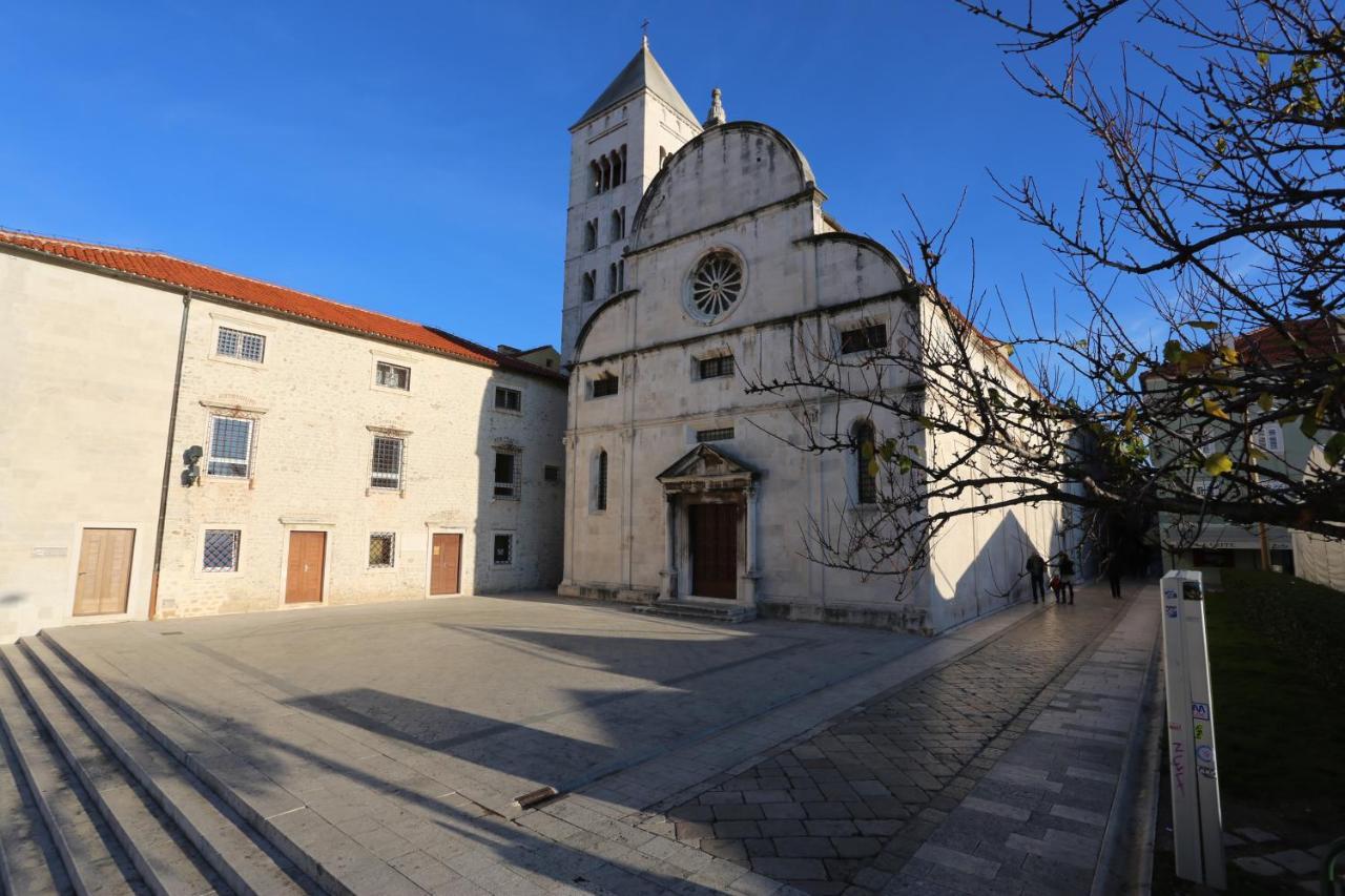 Apartman Dani Zara Esterno foto