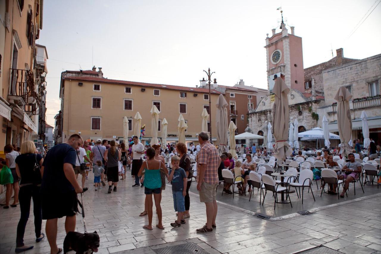 Apartman Dani Zara Esterno foto